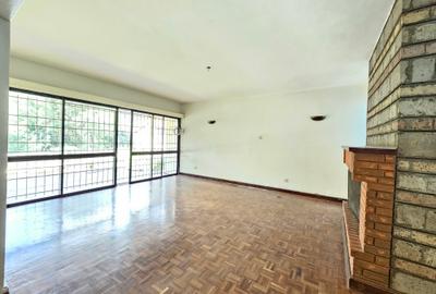 4 Bed Townhouse with En Suite in Kileleshwa