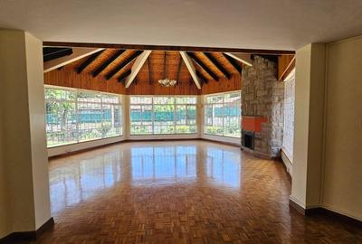 4 Bed House with En Suite at Loresho - 4