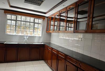 2 Bed Apartment with En Suite at Woodlands Road