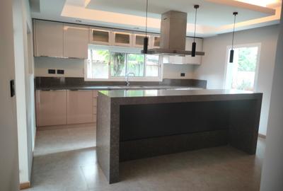 5 Bed Townhouse with Staff Quarters at Germany School And Roslyn Academy