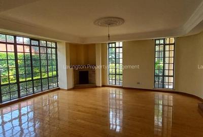 5 Bed Townhouse with En Suite at Lavington Green - 4