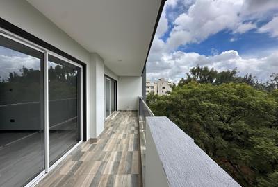 2 Bed Apartment with En Suite at Riverside