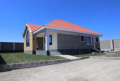 3 Bed House with En Suite at Acacia