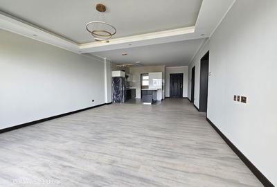 2 Bed Apartment with En Suite at Riverside - 4