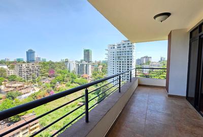 3 Bed Apartment with En Suite at Riverside Drive - 2