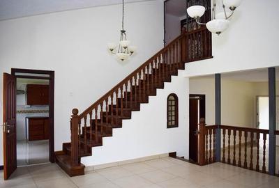 4 Bed Townhouse with En Suite in Muthaiga