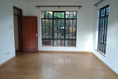 4 Bed House with En Suite at Runda Road - 4