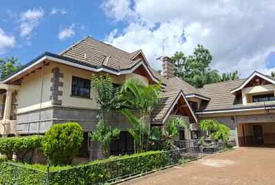 5 Bed House with En Suite at Off Runda Grove
