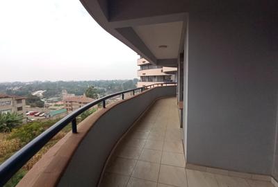 3 Bed Apartment with En Suite at Lavington