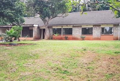 5 Bed House with En Suite at Kyuna Road