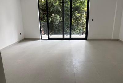 2 Bed Apartment with En Suite at Brookside - 2