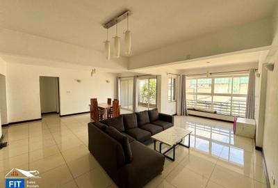 3 Bed Apartment with En Suite at 6Th Parklands