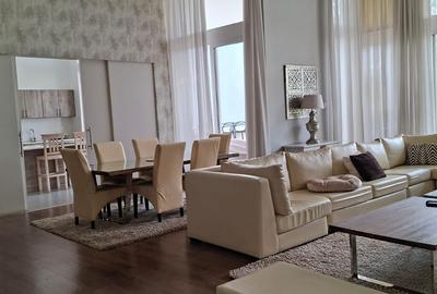 4 Bed House with En Suite in Spring Valley - 4