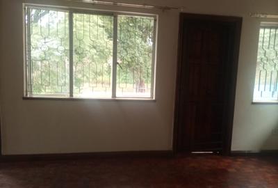 4 Bed Villa in Spring Valley - 2
