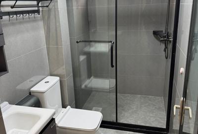 2 Bed Apartment with En Suite at Riverside Drive - 4