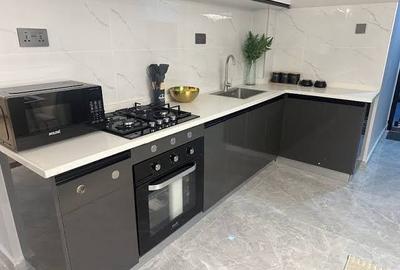 2 Bed Apartment with En Suite at Othaya Road - 2