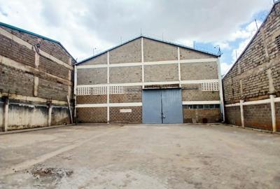 12,000 ft² Warehouse with Parking in Mombasa Road - 4