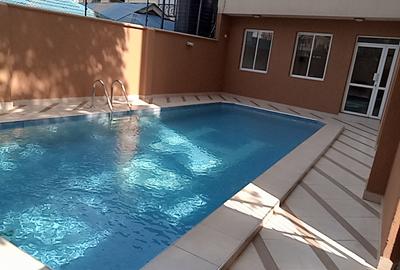 2 Bed Apartment with En Suite at Off Lenana Road - 3