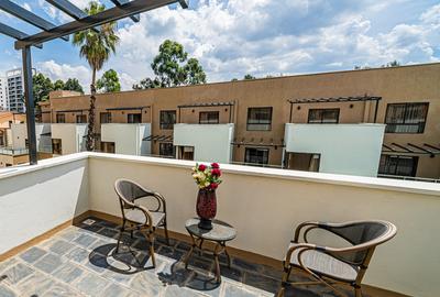 2 Bed Apartment at Vanga Road - 4