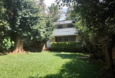4 Bed Townhouse with Garden in Westlands Area - 2