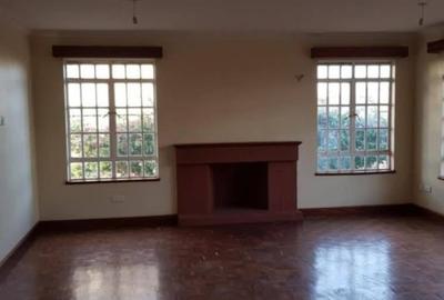 4 Bed Townhouse with En Suite in Runda - 2