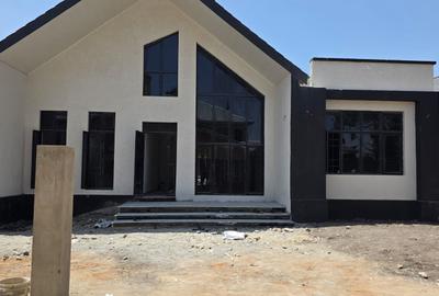 Land in Kitengela - 2