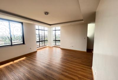4 Bed Apartment with En Suite in Kileleshwa - 4