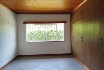 4 Bed House with En Suite in Kiambu Road - 3