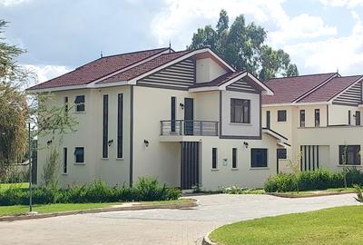 4 Bed Townhouse with Swimming Pool at Off Mombasa Road