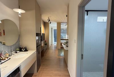 Studio Apartment with En Suite in Westlands Area - 2