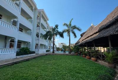 1 Bed Apartment with En Suite at Serena Road