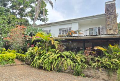5 Bed Townhouse with En Suite at James Gichuru - 2