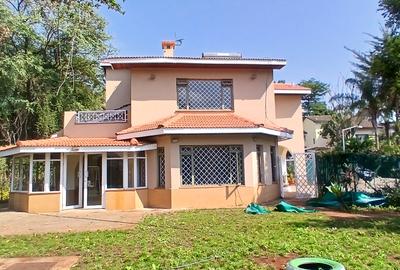 4 Bed Townhouse with En Suite at Gitanga Road - 3