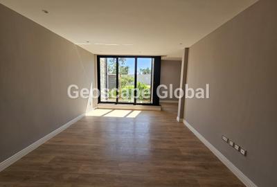 3 Bed Apartment with En Suite in Runda - 2