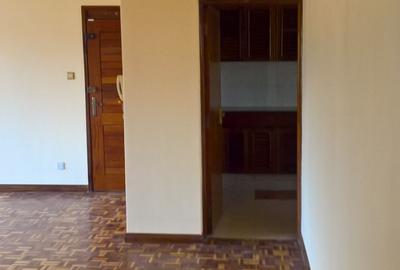 Commercial Property with Service Charge Included in Hurlingham - 2