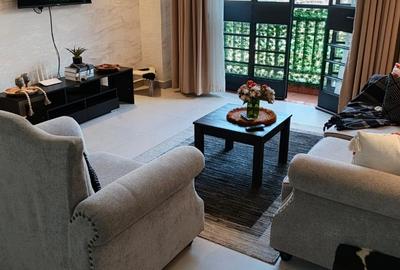1 Bed Apartment with En Suite in Westlands Area - 2
