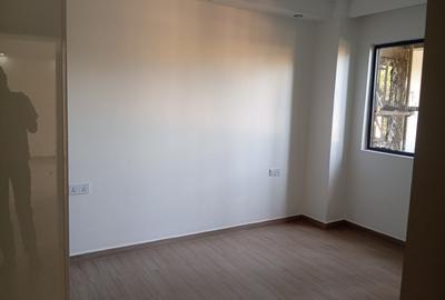 2 Bed Apartment with En Suite at Westlands - 4