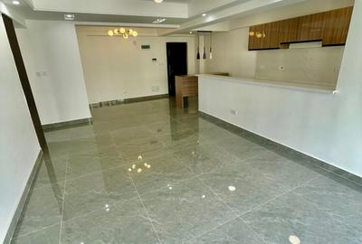 2 Bed Apartment with En Suite in Riverside - 4