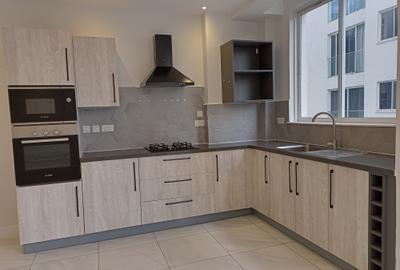 1 Bed Apartment with En Suite at Westlands
