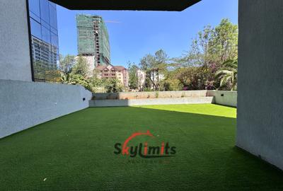 2 Bed Apartment with En Suite in Westlands Area - 3