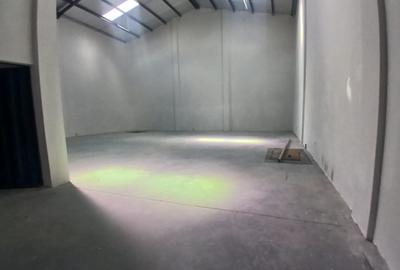 7,000 ft² Warehouse with Parking in Syokimau - 3