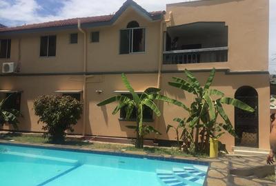 5 Bed House with En Suite at Bamburi