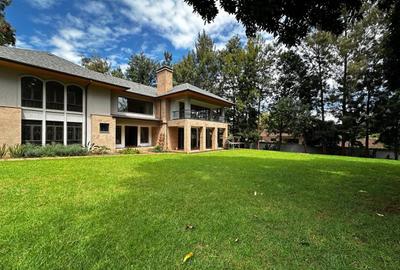 5 Bed House with En Suite at Runda