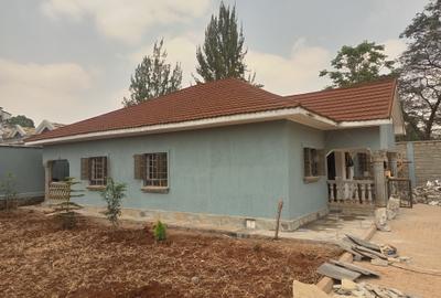 3 Bed House with En Suite in Runda - 2