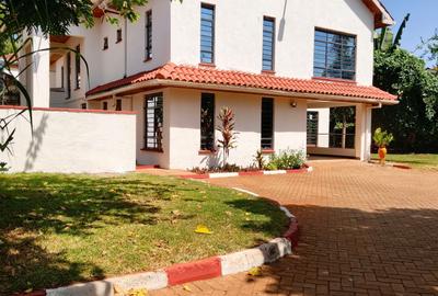 4 Bed House with Staff Quarters in Ridgeways