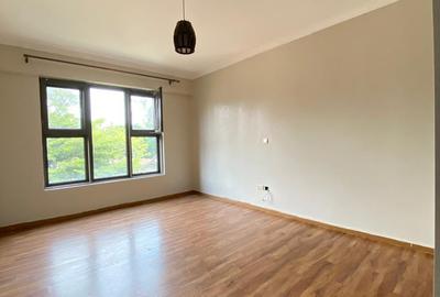 2 Bed Apartment with En Suite in Kilimani - 3