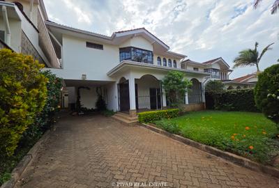 5 Bed Townhouse with Staff Quarters at Brookside