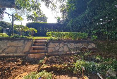 4 Bed House with En Suite at Loresho