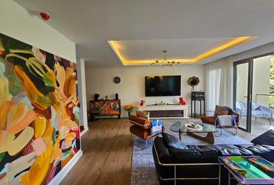 Furnished 4 Bed Apartment with En Suite in Rosslyn