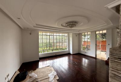 4 Bed House with En Suite at Near Lavington Mall - 4
